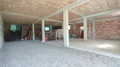 MAGAZZINO A PIGNATARO INTERAMNA