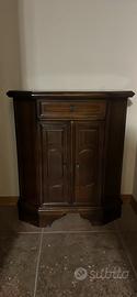 Mobiletto in legno