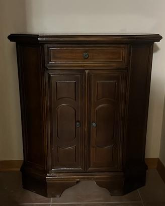 Mobiletto in legno