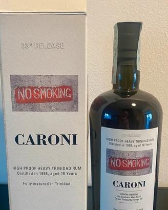 Rum caroni no smoking