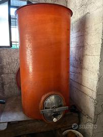 Botte e attrezzi produzione vino