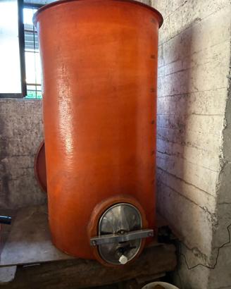 Botte e attrezzi produzione vino