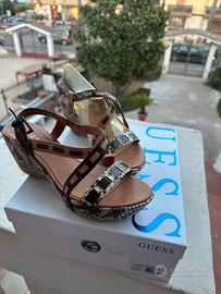 Sandali Guess
