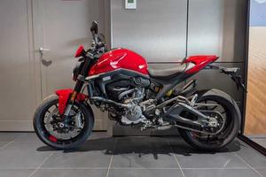 Ducati Monster 937 MONSTER PLUS DUCATI RED 2024