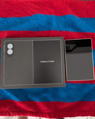 Samsung z fold 8