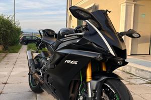 Yamaha YZF R6 Black 26.000 km