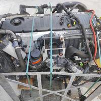 Motore Iveco F2BE3681 310 cv CURSOR 8 EURO 5 STRAL