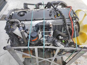 Motore Iveco F2BE3681 310 cv CURSOR 8 EURO 5 STRAL