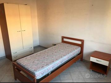 Stanza per studentessa