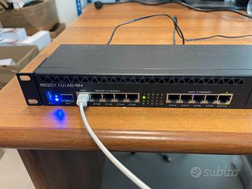 Mikrotik RouterBOARD RB2011UiAS-RM