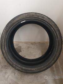 Pneumatico 225/40 R18