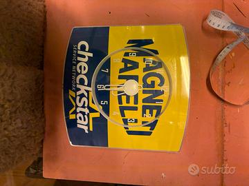 Orologio a lancette molto particolare