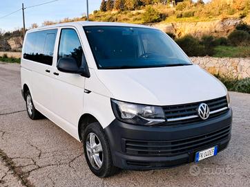 Volkswagen Caravelle 2.0 TDI – 9 posti (Iva Espost