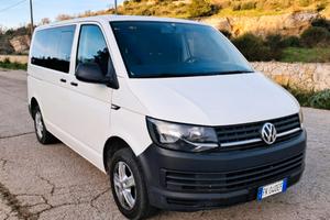 Volkswagen Caravelle 2.0 TDI – 9 posti (Iva Espost