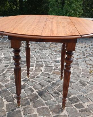 tavolo in legno allungabile