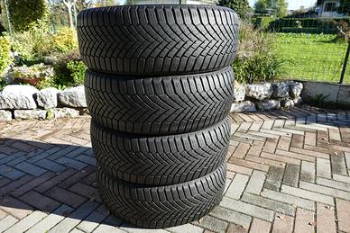 gomme invernali Yokohama 225\45\17