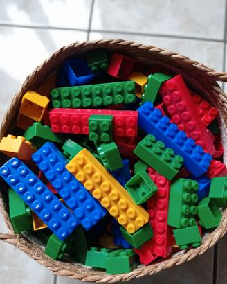Mattoncini simile Lego
