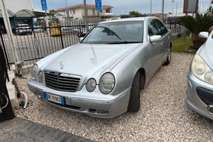 Mercedes-benz E 270 CDI cat Avantgarde