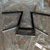 2 manubri e piastre per forcelle