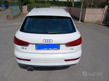 AUDI Q3   cilindrata 2000 turbo diesel