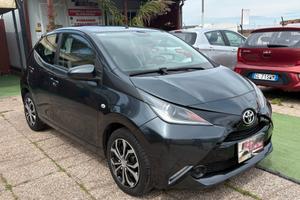 Toyota Aygo 1.0 VVT-i 69 CV 5 porte x-business