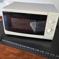 forno a microonde 