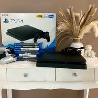 PLAYSTATION 4 SLIM