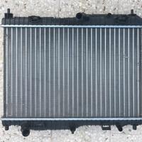 Radiatore per Ford Fiesta e B-Max 1.5 75 cv 2012