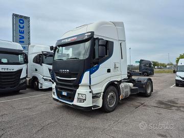 Stralis 510 con impianto