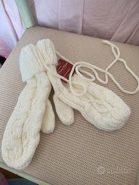 Muffole tricot bianche