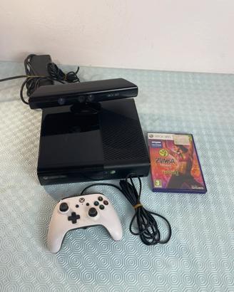 Xbox 360 E 250GB