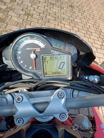 Aprilia Shiver 750 con Abs