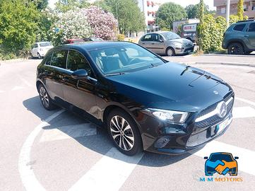 Mercedes A 250 e Plug in hybrid (e EQ-POWER) Busin