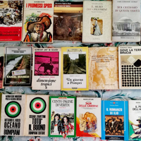 Ampia raccolta libri collezionisti, amanti lettura