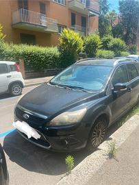 Ford Focus 1.6 TDCi 2009 – marciante da riparare