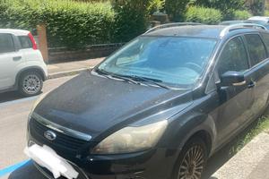 Ford Focus 1.6 TDCi 2009 – marciante da riparare