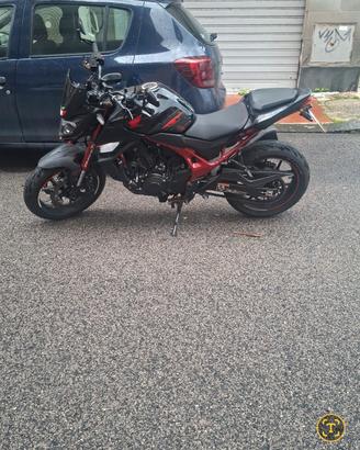 Honda Hornet 750 2023 
