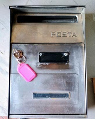 Cassetta postale in acciaio 