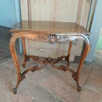 tavolino antico in noce