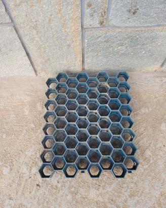 Grigliato salvaprato carrabile usato