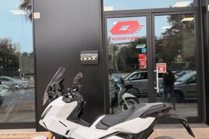 Honda X-ADV 750 ABS DCT