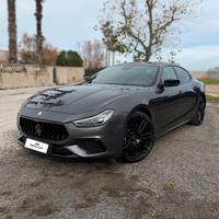 Maserati Ghibli 330 CV MHEV GT