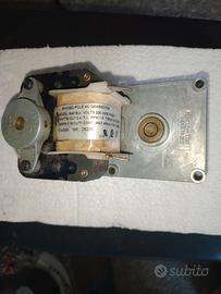 motorino per coclea stufa a pellet.