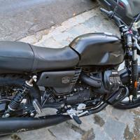 Moto Guzzi V7 III Stone ABS