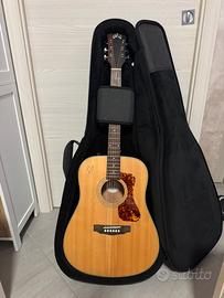 Chitarra Guild D240E