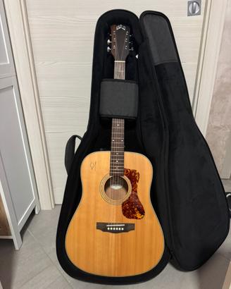 Chitarra Guild D240E