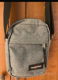 Borsello Eastpak grigio