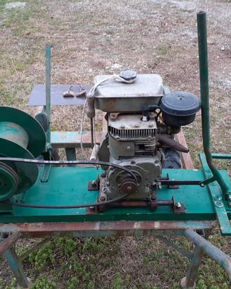 Verricellino con motore a benzina