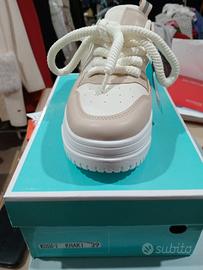 scarpe da ginnastica 