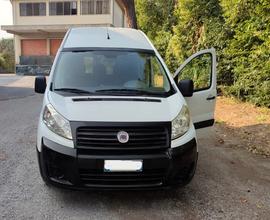 FIAT Scudo 5p per Disabili con Pedana Elettrica